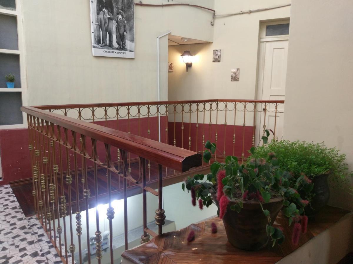 Hostal Latitud Ecuem Quito Exterior foto